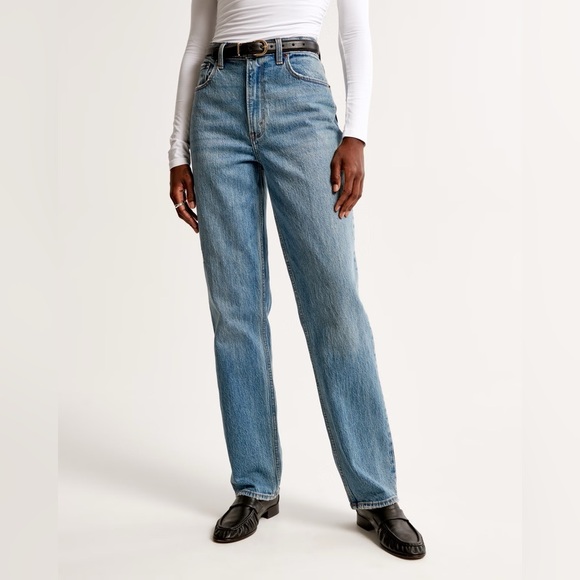 Abercrombie & Fitch The 90s Straight Ultra High Rise Jeans Size 2 Regular - Picture 6 of 8